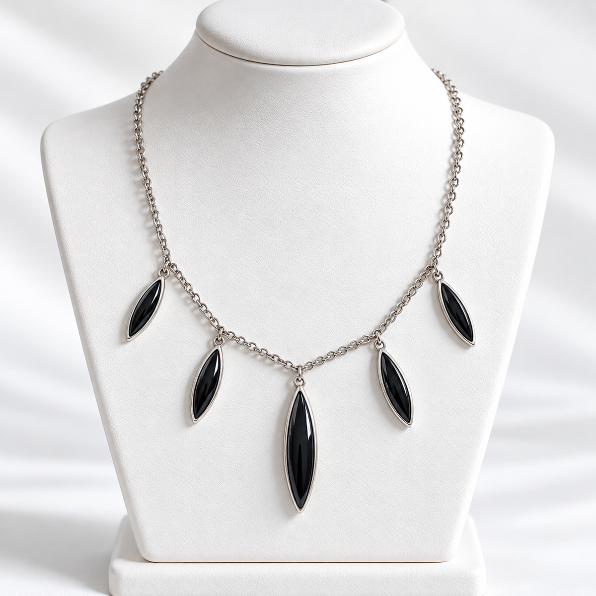 The Eleonoir Necklace | Pre-Loved